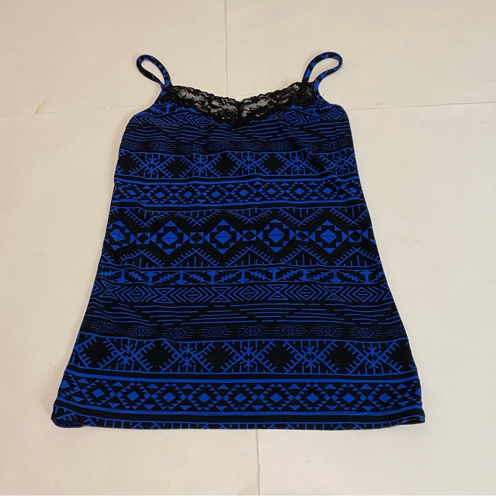 ⭐️ No Boundaries black & blue tank top size S/CH (3-5)